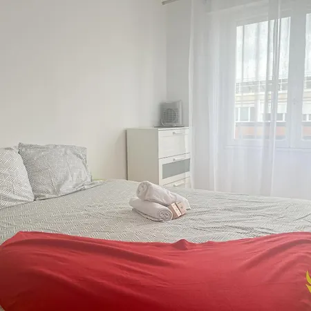 Elegant 3 Pieces Proche Paris La Defense Apartment Bezons